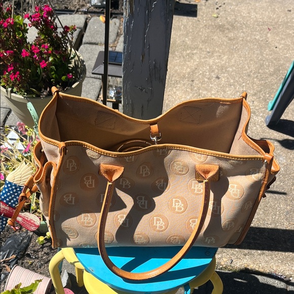 Dooney & Bourke Beige and Orange Tote Bag